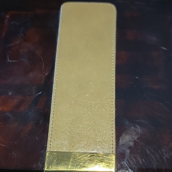 Elegant Brown and Gold Clutch - Picture 7 of 10